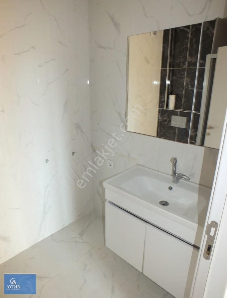 %2,49 Oran İle Esenler Mah 3+1 Satılık 110m2 İskanlı Daire - Görsel 2