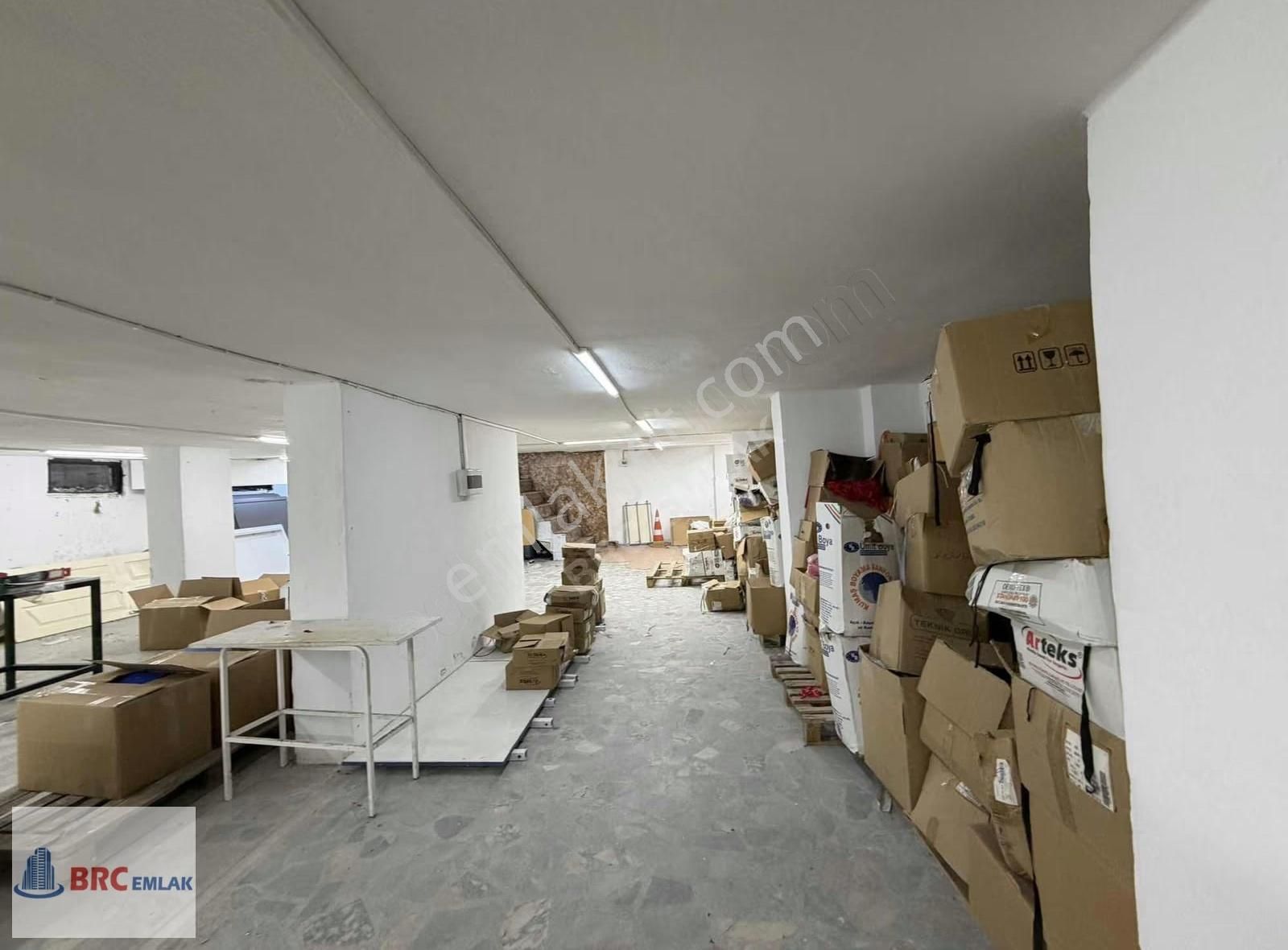 Bağcılar Güneşli 15 Temmuz Mah 300m2 İki Katlı Satılık Dükkan