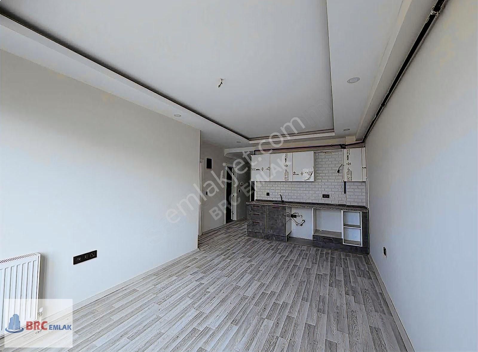 Büyükçekmece Atatürk Mah. Denize 100m, Sıfır 1+1 Daire - Görsel 9