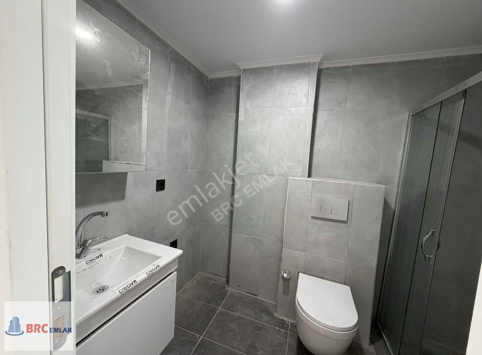 Büyükçekmece Atatürk Mah. Denize 100m, Sıfır 1+1 Daire - Görsel 2