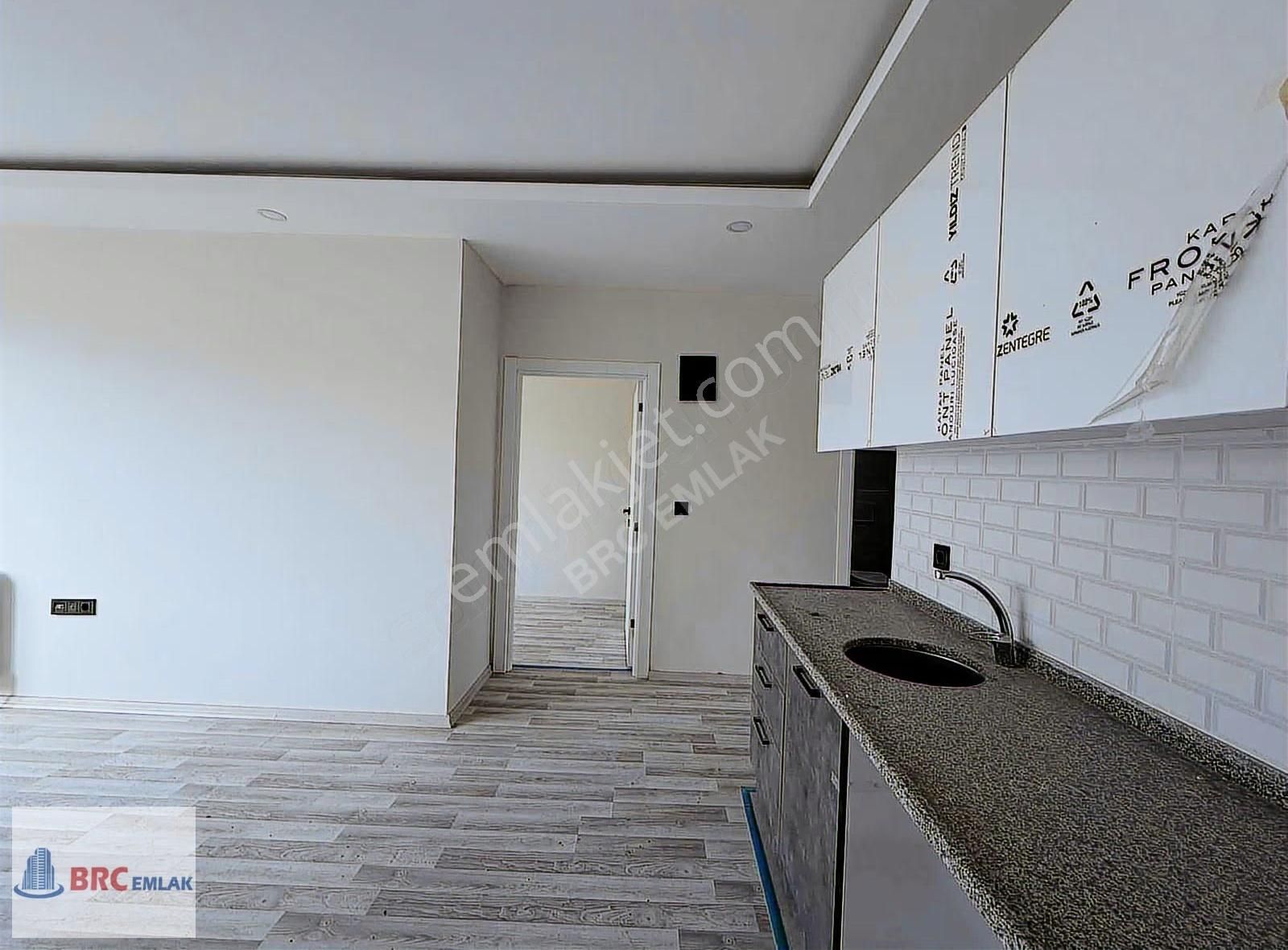 Büyükçekmece Atatürk Mah. Denize 100m, Sıfır 1+1 Daire - Görsel 8