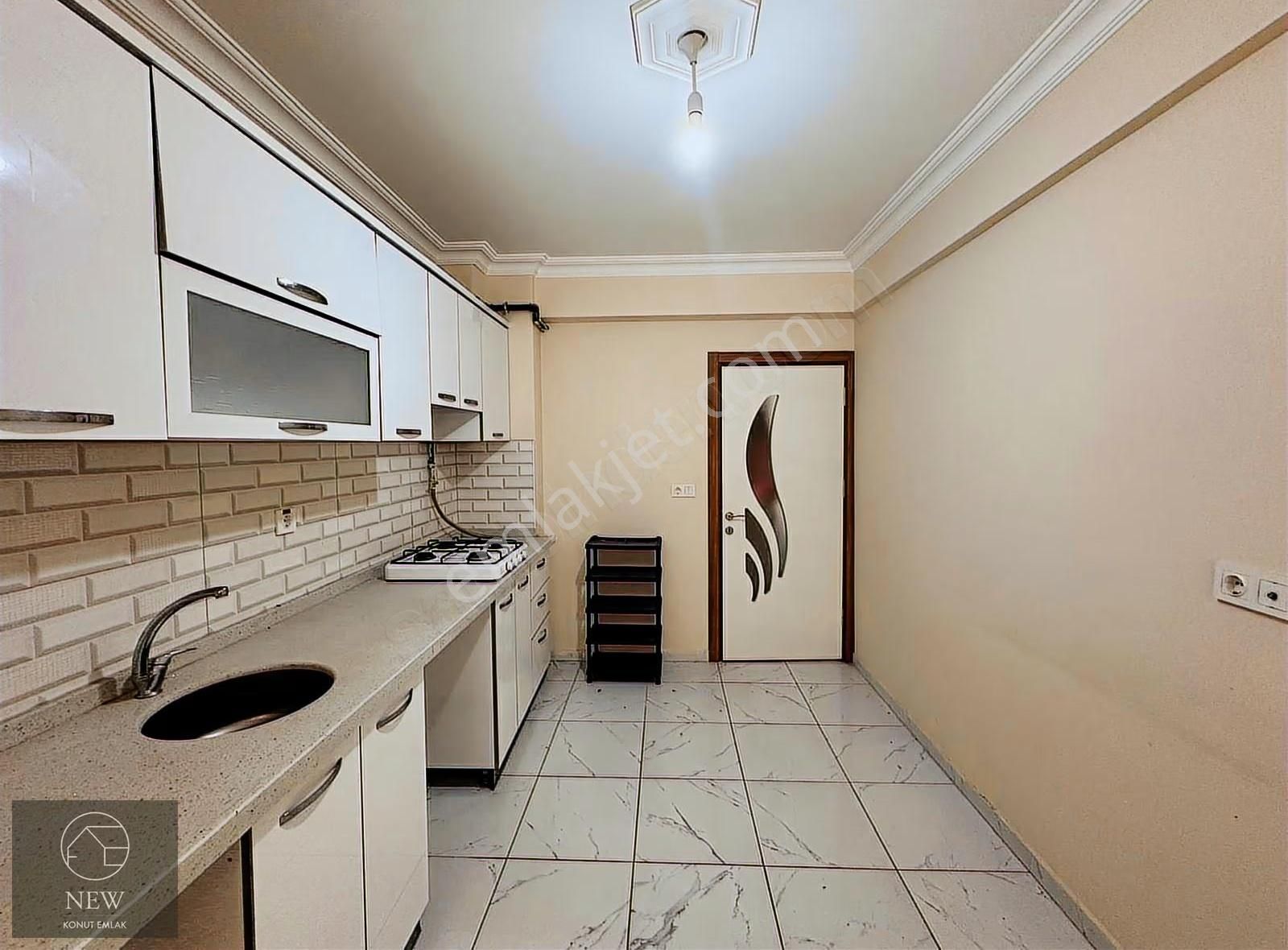 New Emlak'tan Fatih Mahallesinde Kiralık 2+1 Daire - Görsel 6