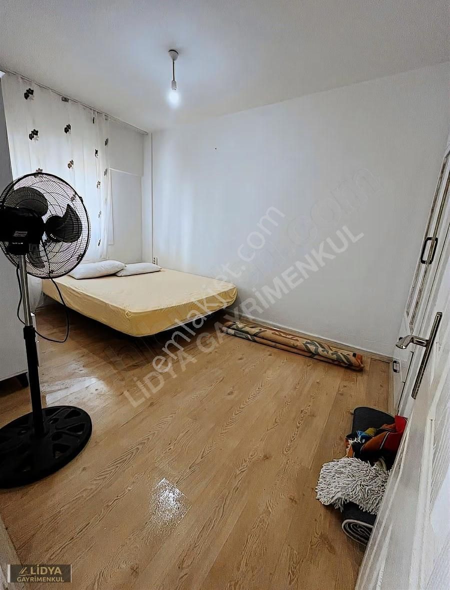 Erdemli Sahilde Satılık 1+1 Daire - Denize Yakın - Görsel 2