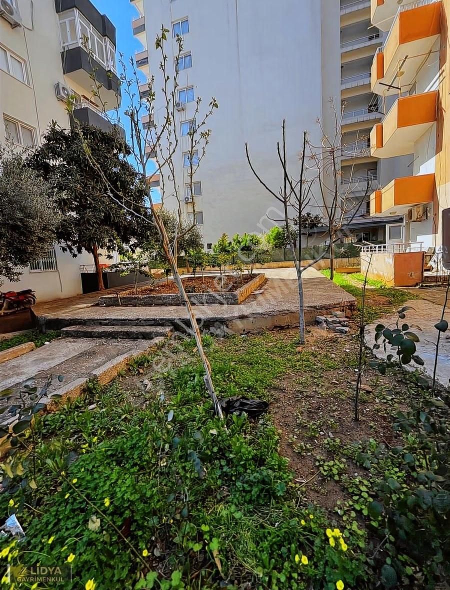 Erdemli Sahilde Satılık 1+1 Daire - Denize Yakın - Görsel 12