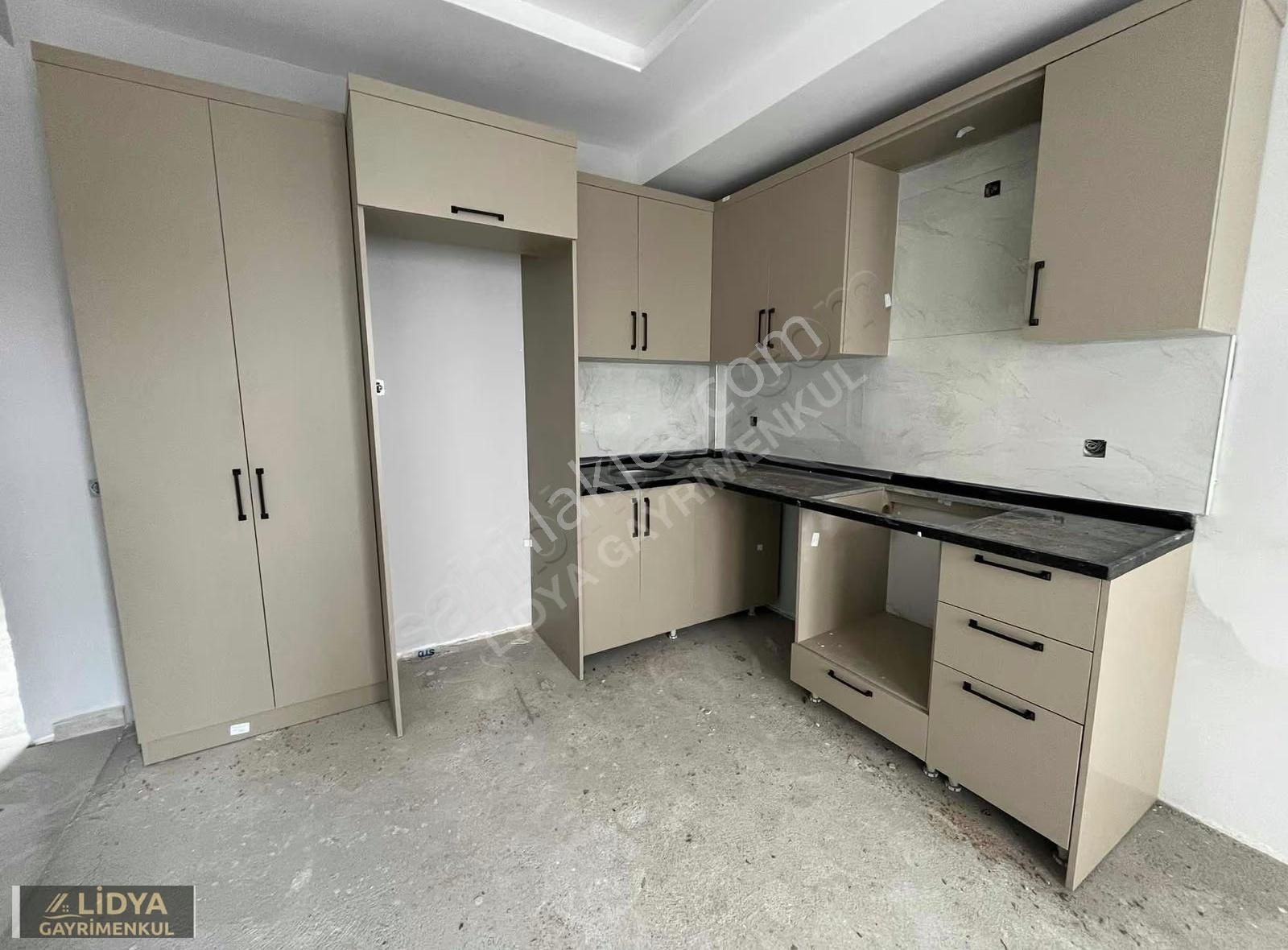 Erdemli Hastanesine Yakın Sıfır Satılık 1+1 Daire - Görsel 12