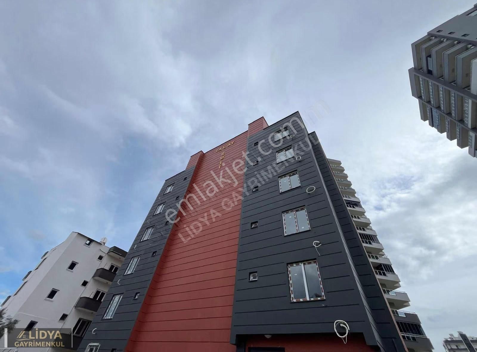 Erdemli Hastanesine Yakın Sıfır Satılık 1+1 Daire - Görsel 24