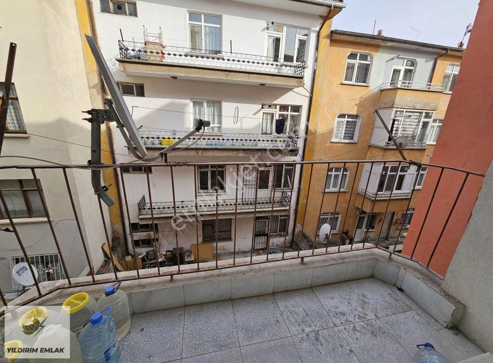 Yıldırım Emlak'tan Eti Cad. Cepheli 3+1 Ara Kat Bagımsız Daire - Görsel 6