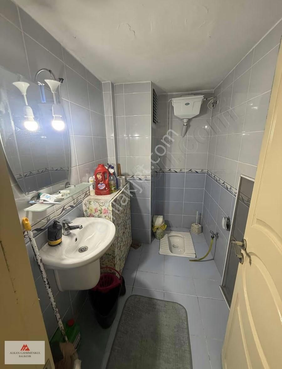 Paşa Alanı Çengel Caddesi New Hastanesi Yakını 2+1 Daire 110 M2 - Görsel 9