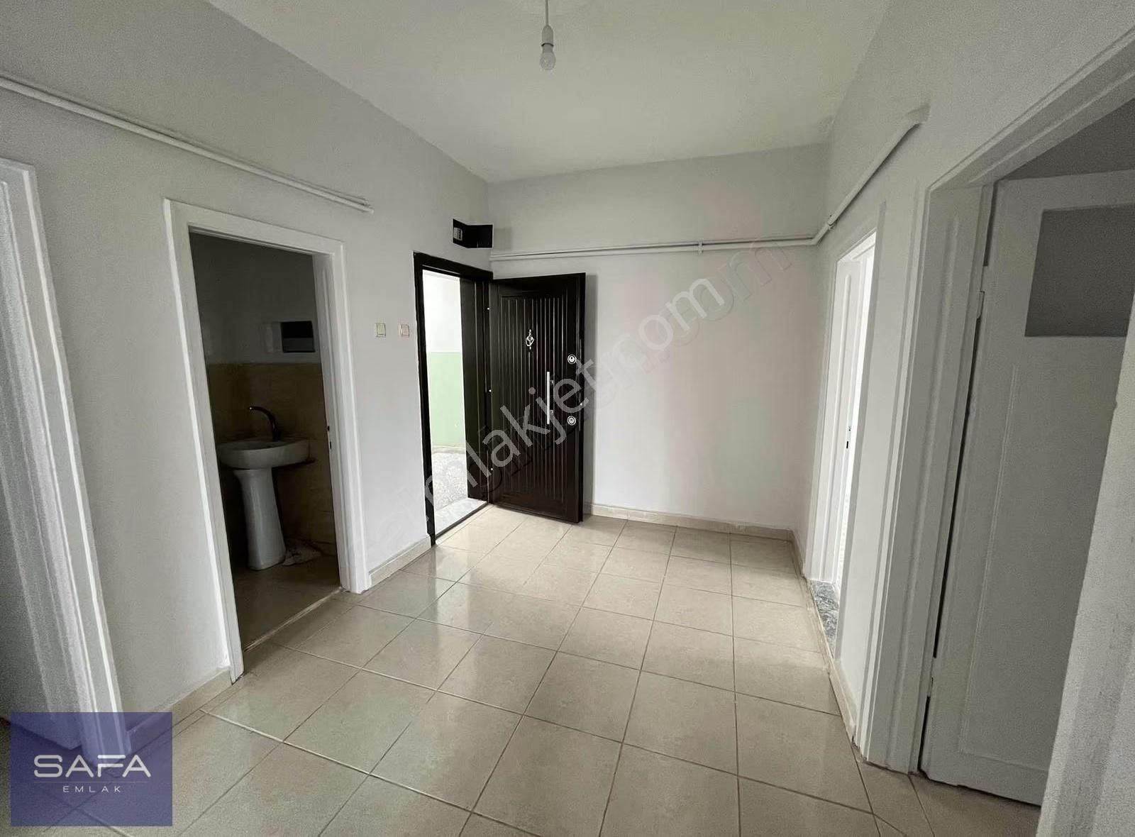 Fevzi Çakmak Mahallesinde Full Yapılı Kiralık Son Kat Daire - Görsel 17