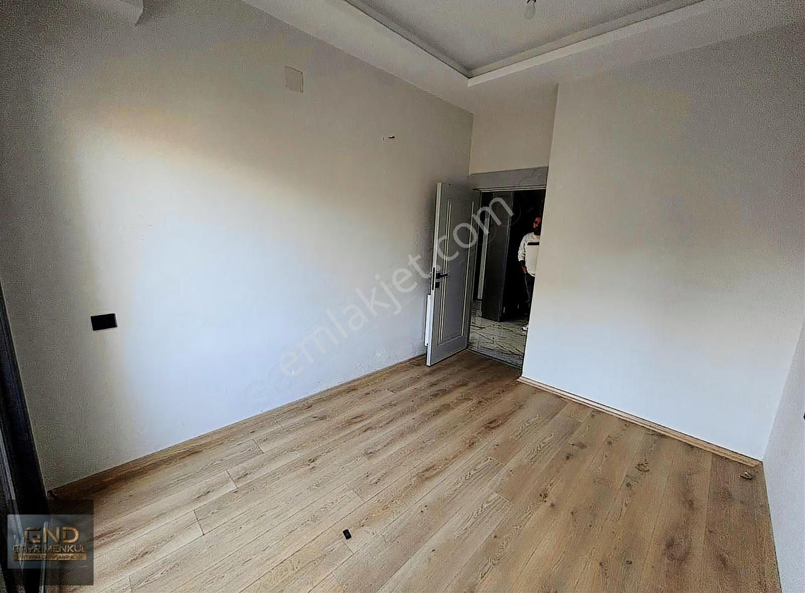 Gnd'den Mezitli Cem Evi Civ. Eşyasız 1+1 Kiralık Daire - Görsel 11