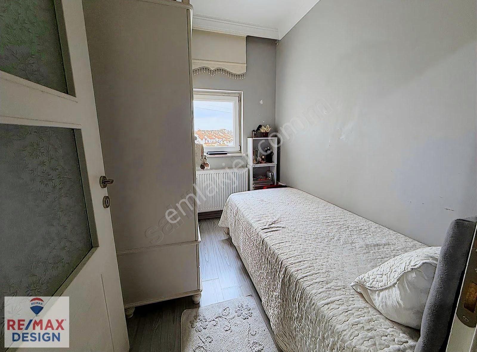 Sakarya Erenlerde Satılık 2+1 Daire Remax Design - Görsel 4