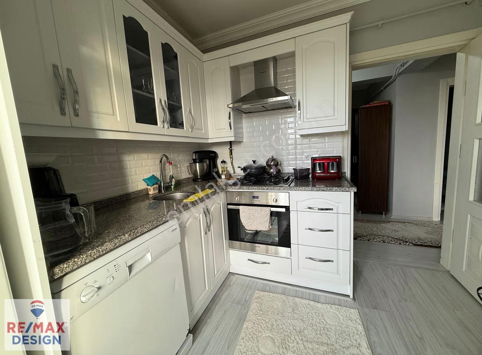 Sakarya Erenlerde Satılık 2+1 Daire Remax Design - Görsel 3