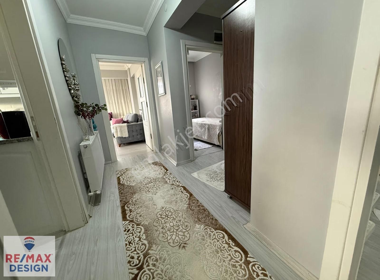 Sakarya Erenlerde Satılık 2+1 Daire Remax Design - Görsel 18