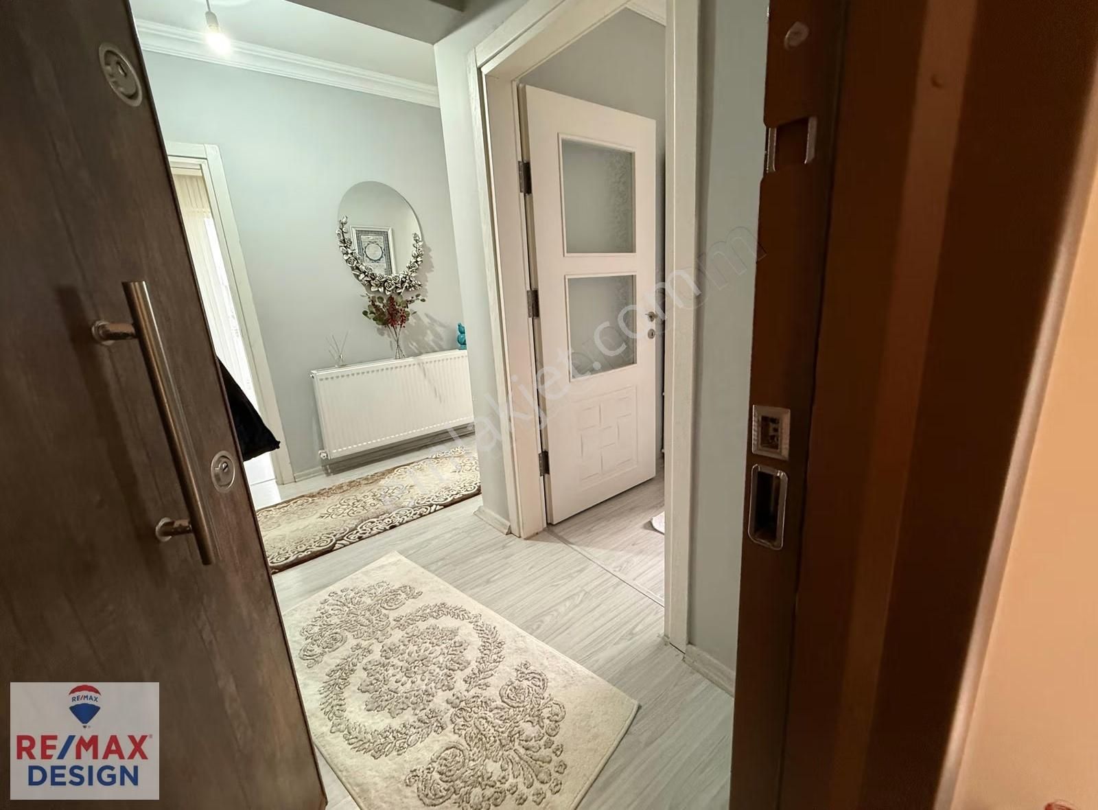 Sakarya Erenlerde Satılık 2+1 Daire Remax Design - Görsel 14