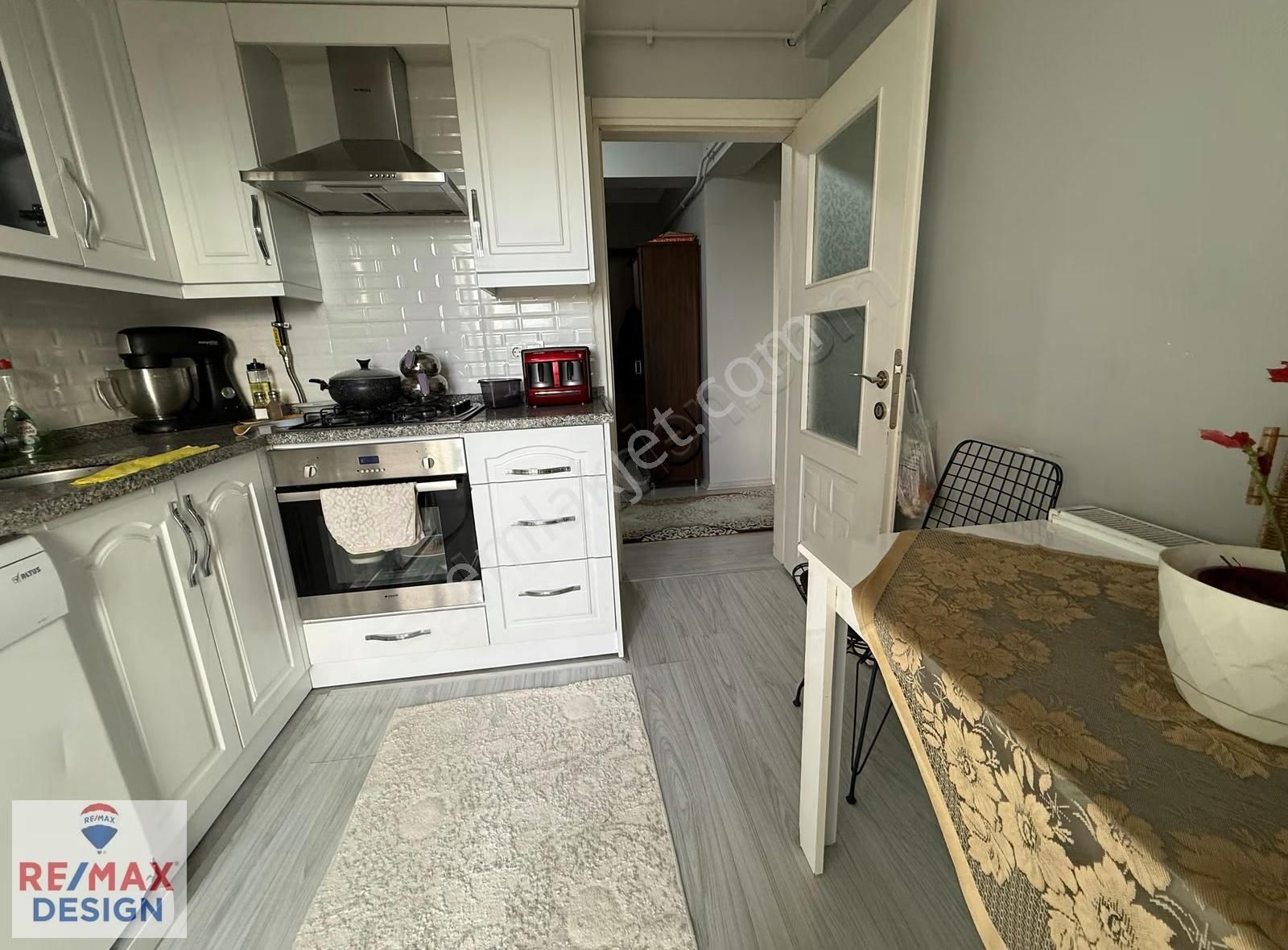 Sakarya Erenlerde Satılık 2+1 Daire Remax Design - Görsel 17