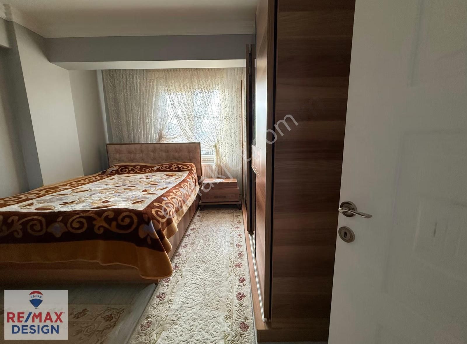 Sakarya Erenlerde Satılık 2+1 Daire Remax Design - Görsel 20