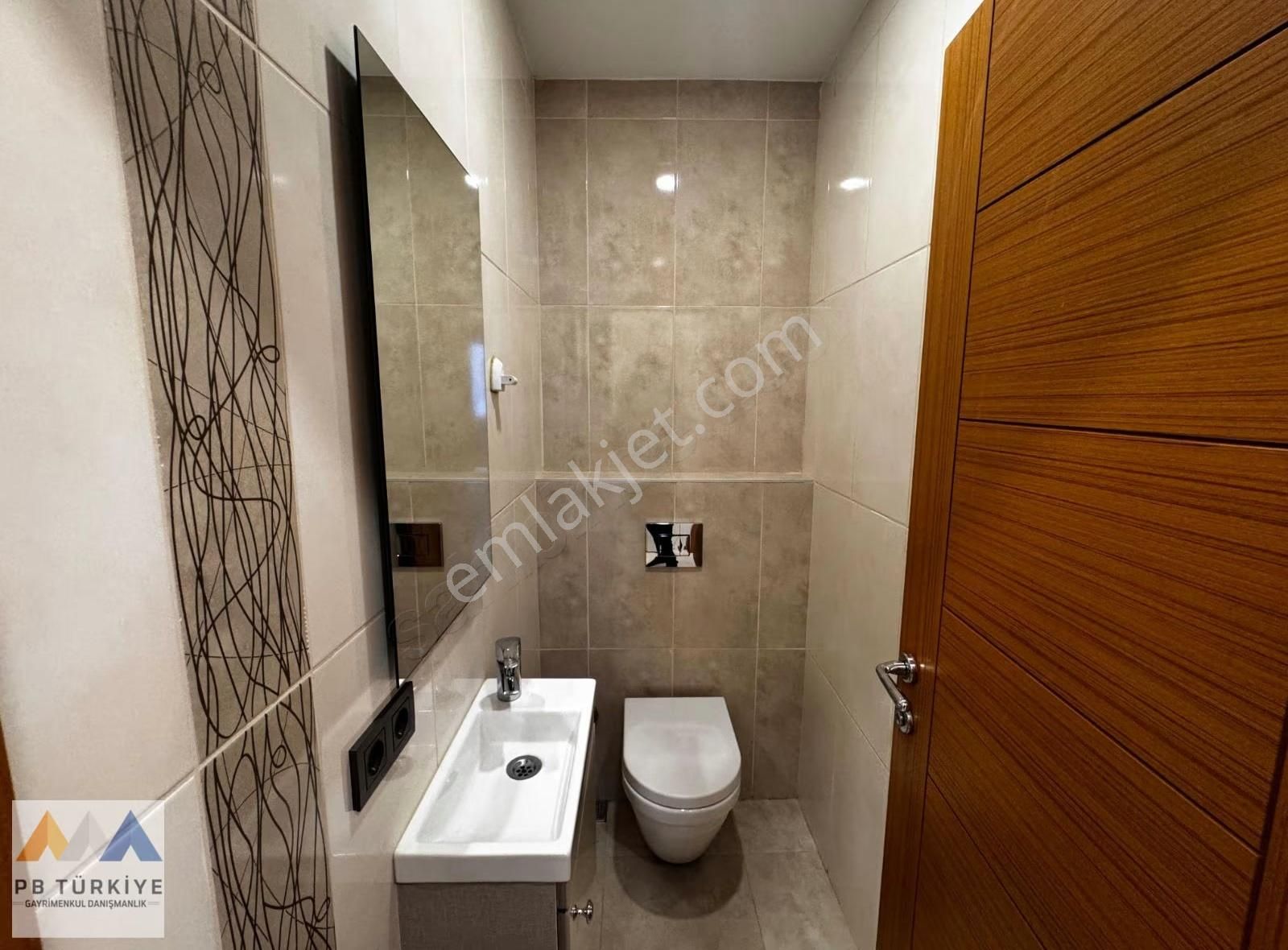 Suadiye'de Geniş M2 Arayanlara..100 M2 Net 3+1 Daire!! - Görsel 7