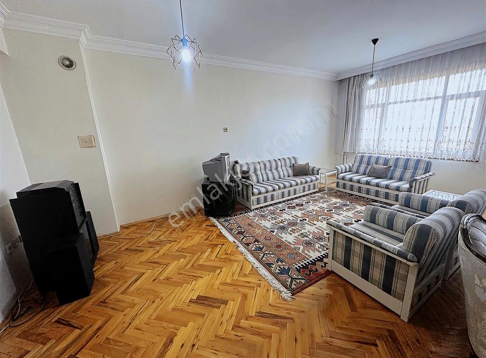 Fatih Mah. Kule Site Avm Civarı 3+1 Eşyalı Kiralık - Görsel 3