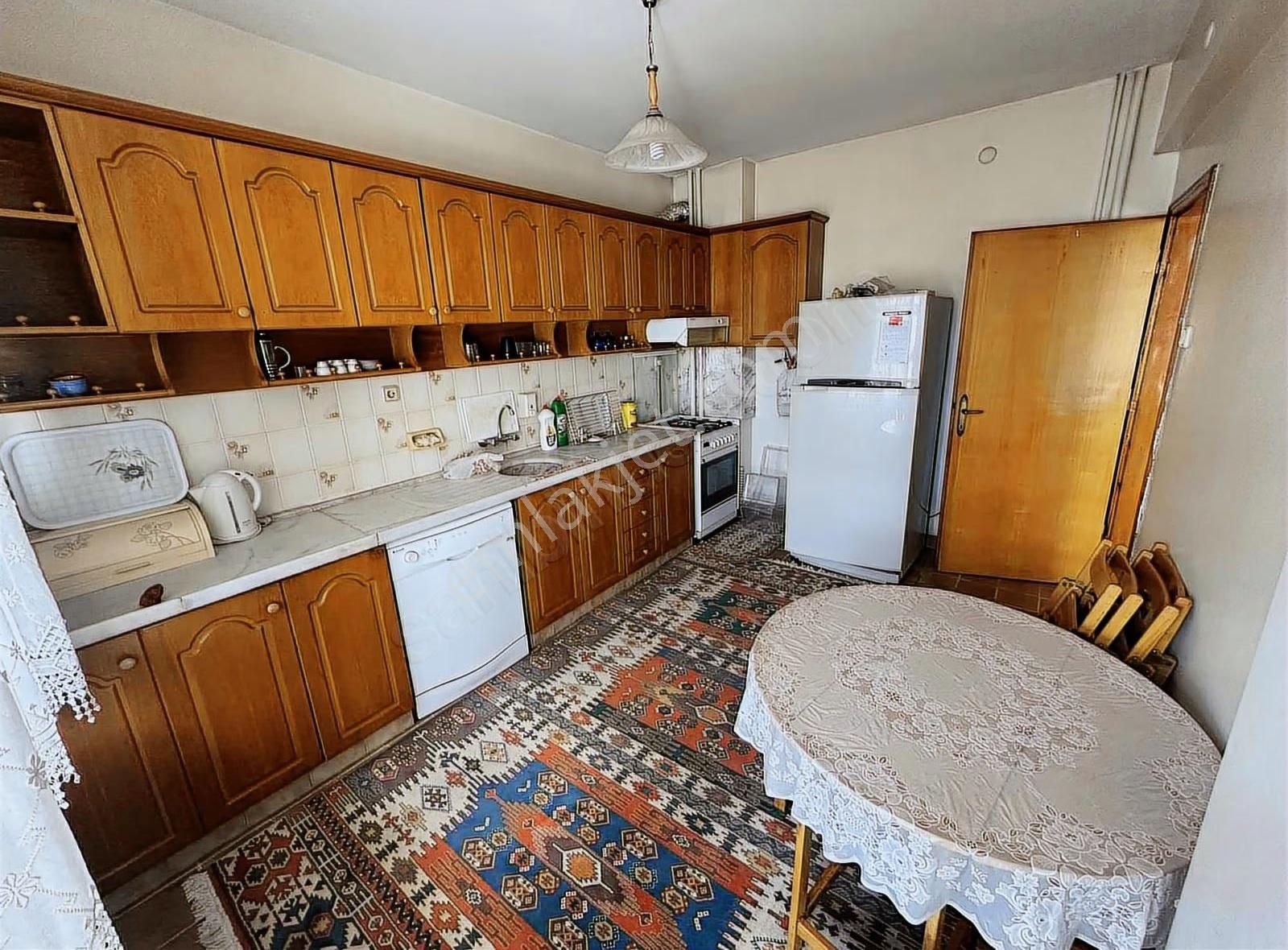 Fatih Mah. Kule Site Avm Civarı 3+1 Eşyalı Kiralık - Görsel 11