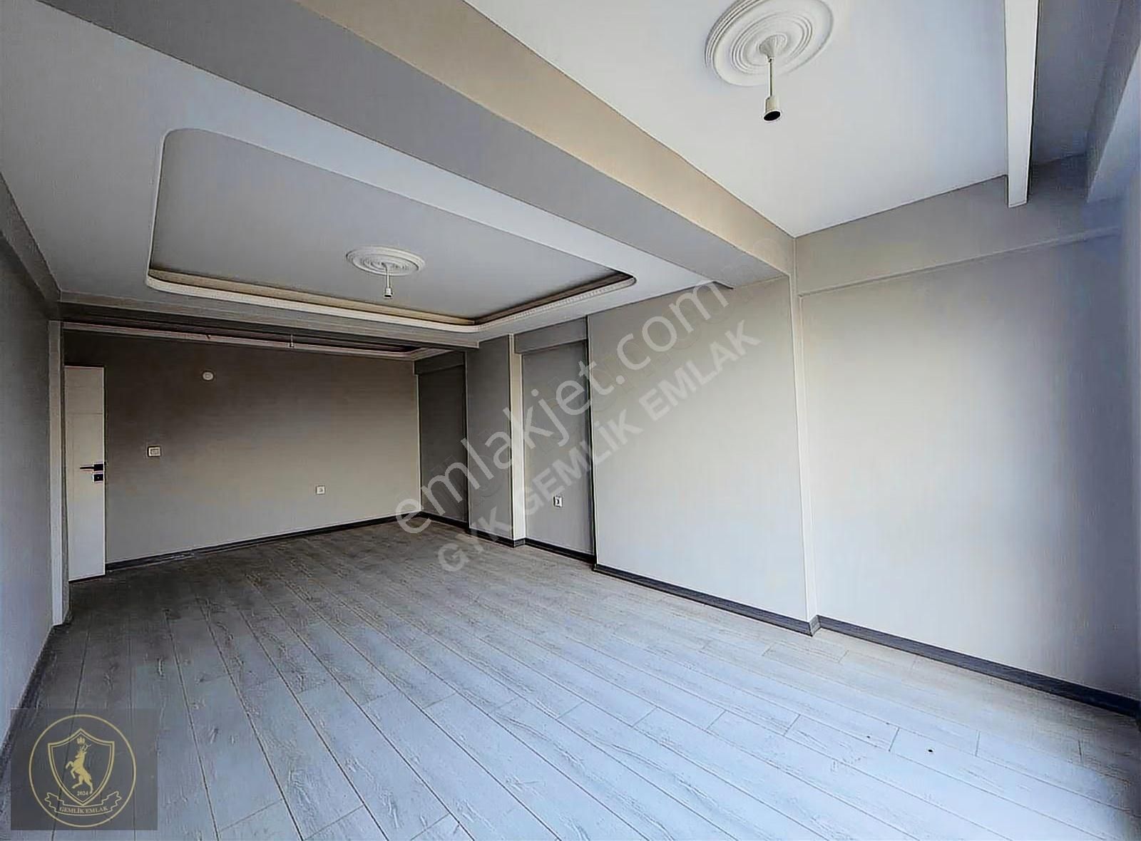 Gyk_gemlik Emlaktan Satılık 6+1 Dubleks Daire - Görsel 4