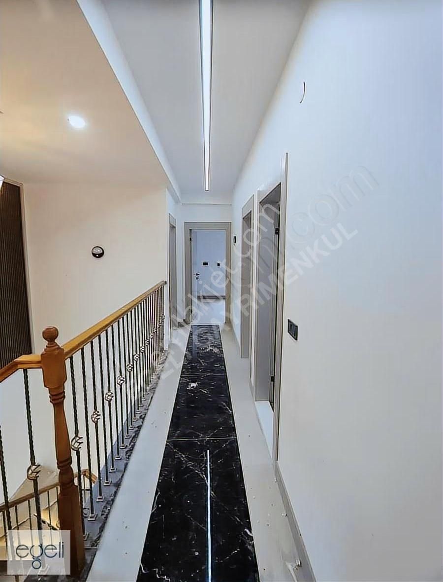 ''davutlar Sahilinde 560m2 Arsa İcinde Tam Müstakil Villa'' - Görsel 34