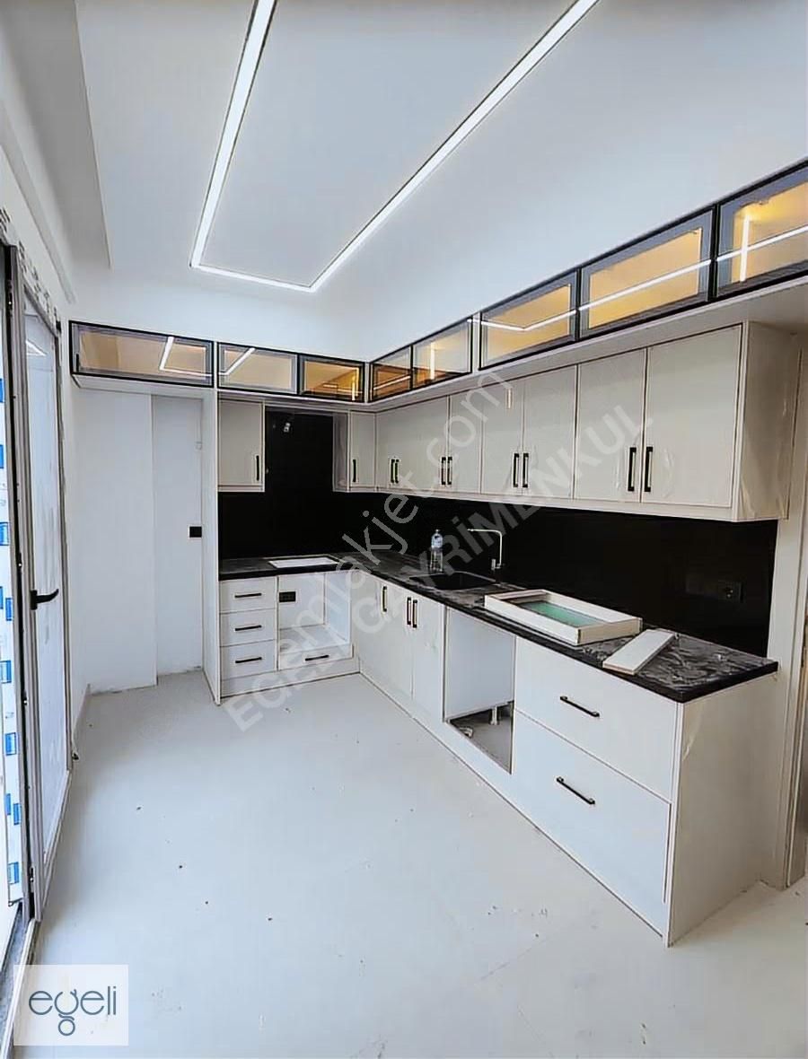 ''davutlar Sahilinde 560m2 Arsa İcinde Tam Müstakil Villa'' - Görsel 7