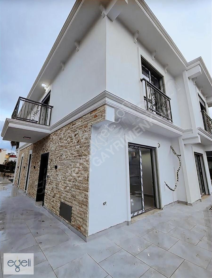 ''davutlar Sahilinde 560m2 Arsa İcinde Tam Müstakil Villa'' - Görsel 22