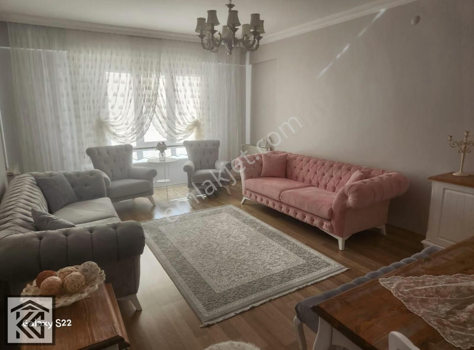 Kocalardan Fetih Caddesi Üstü Arakat Çok Geniş Cam Balkonlu 3+1 - Görsel 9