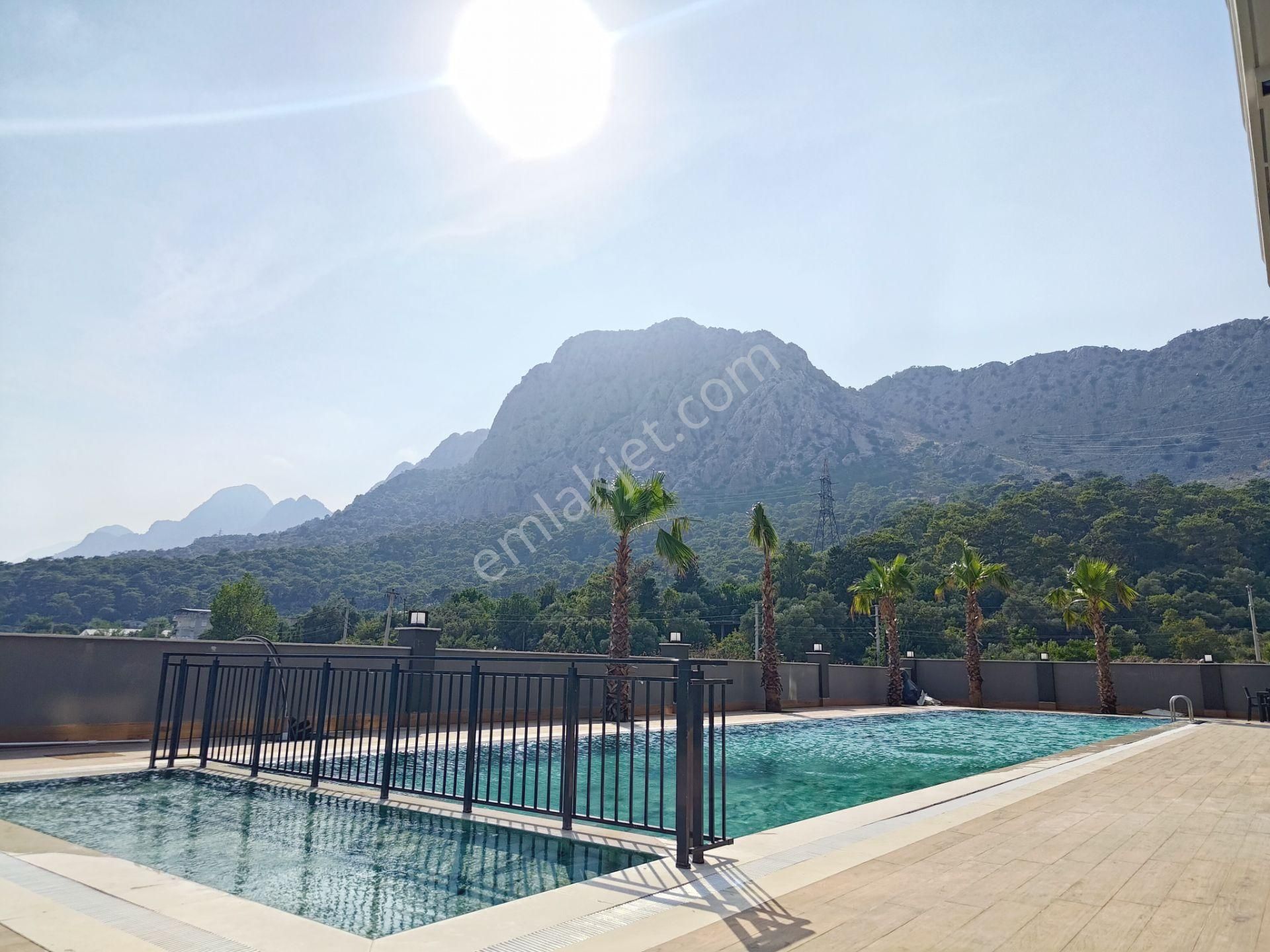 Konyaaltında Kiralık 2+1 Daire | Havuzlu Kapalı Otoparklı Dublex - Görsel 6