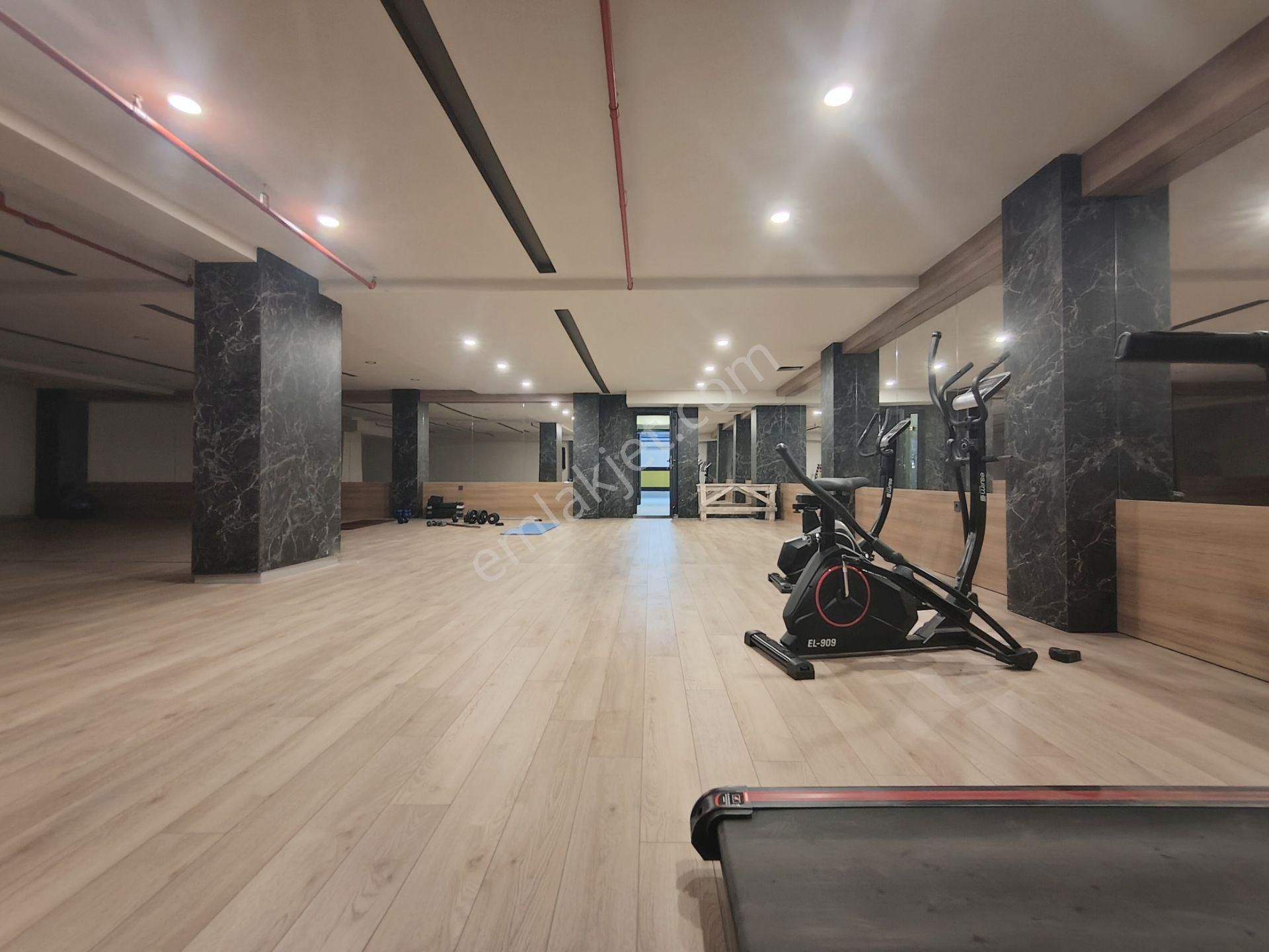 Konyaaltında Kiralık 2+1 Daire | Havuzlu Kapalı Otoparklı Dublex - Görsel 8