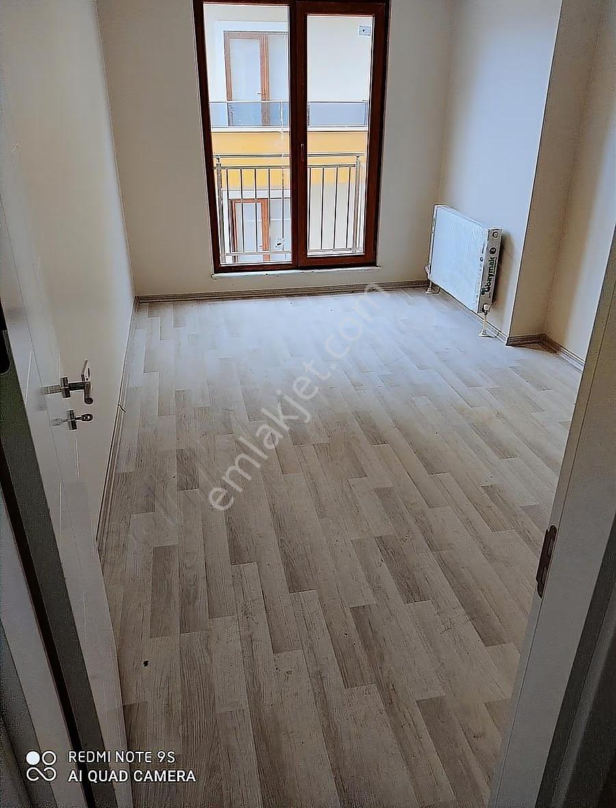 Kartepe Fsm'de Site İçerisinde Geniş 3+1 Arakat Daire - Görsel 16
