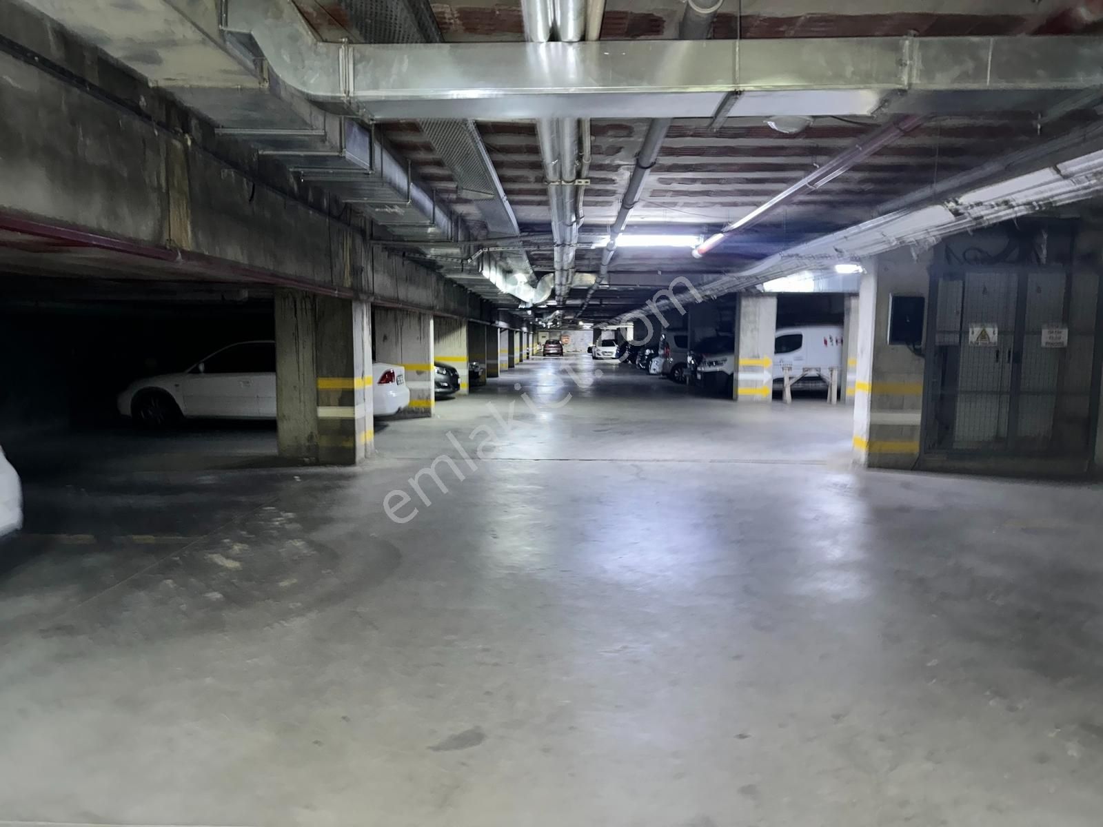 Taşdelen Merkezde Siteiçi 1+1 Girişkat 90m2 Geniş Balkonlu Daire - Görsel 6