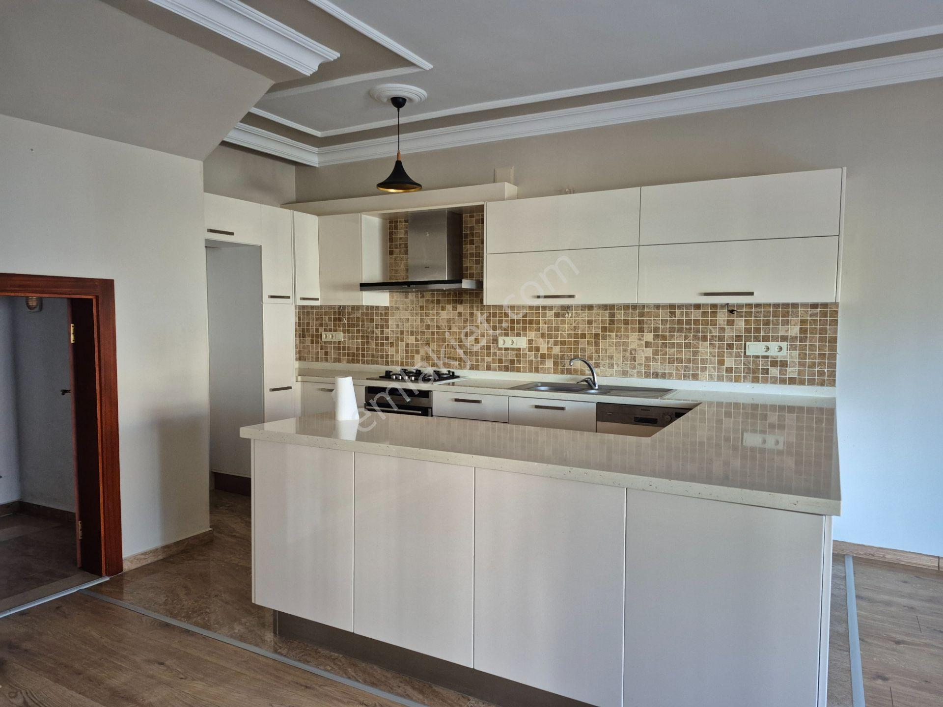 Bodrum Turgutreis Merkezde Satılık 3+2 Müstakil Villa - Görsel 29