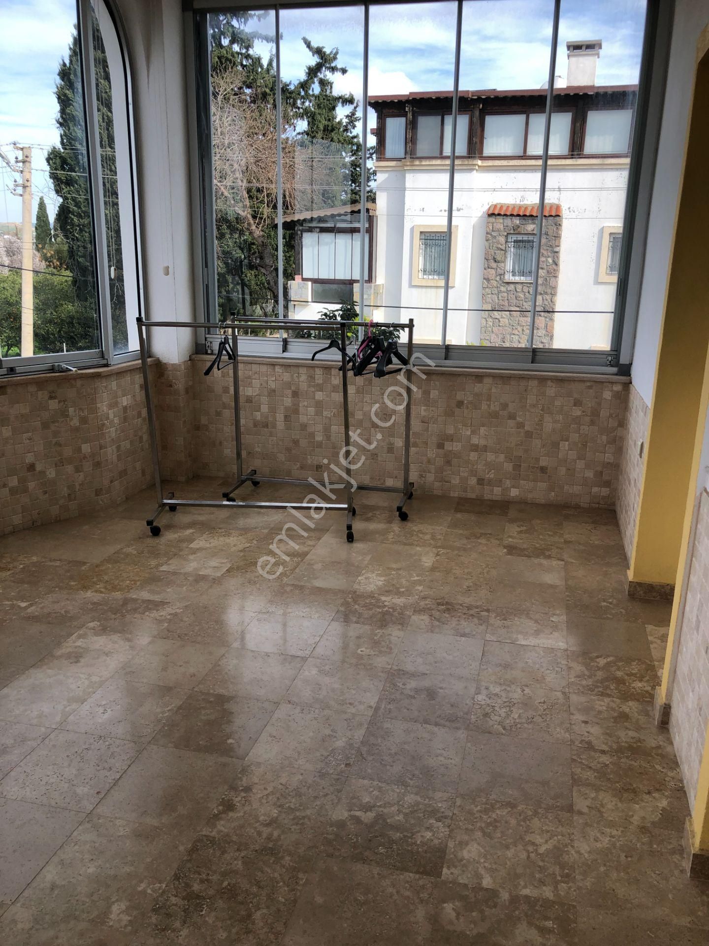 Bodrum Turgutreis Merkezde Satılık 3+2 Müstakil Villa - Görsel 19