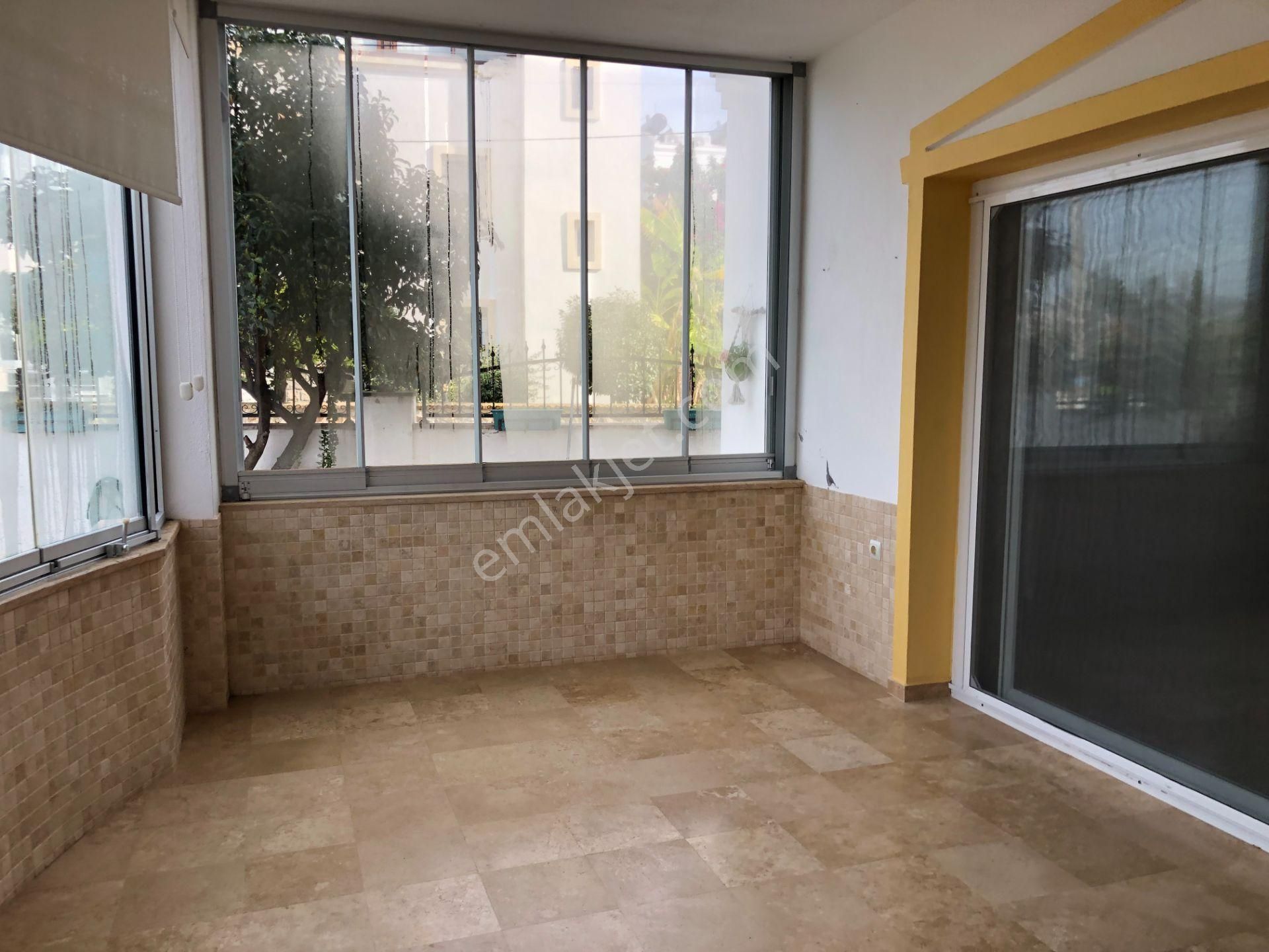 Bodrum Turgutreis Merkezde Satılık 3+2 Müstakil Villa - Görsel 12