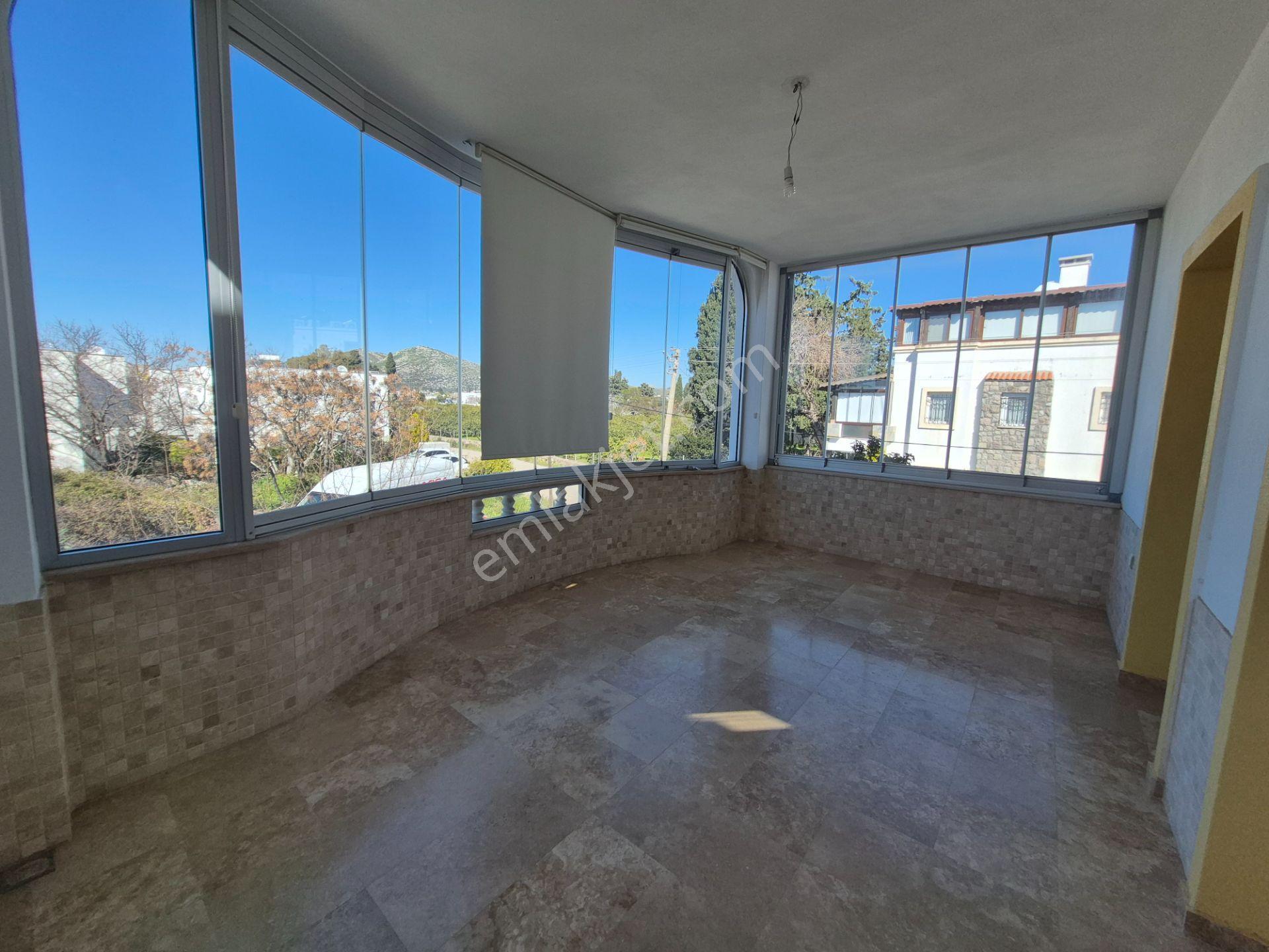 Bodrum Turgutreis Merkezde Satılık 3+2 Müstakil Villa - Görsel 16