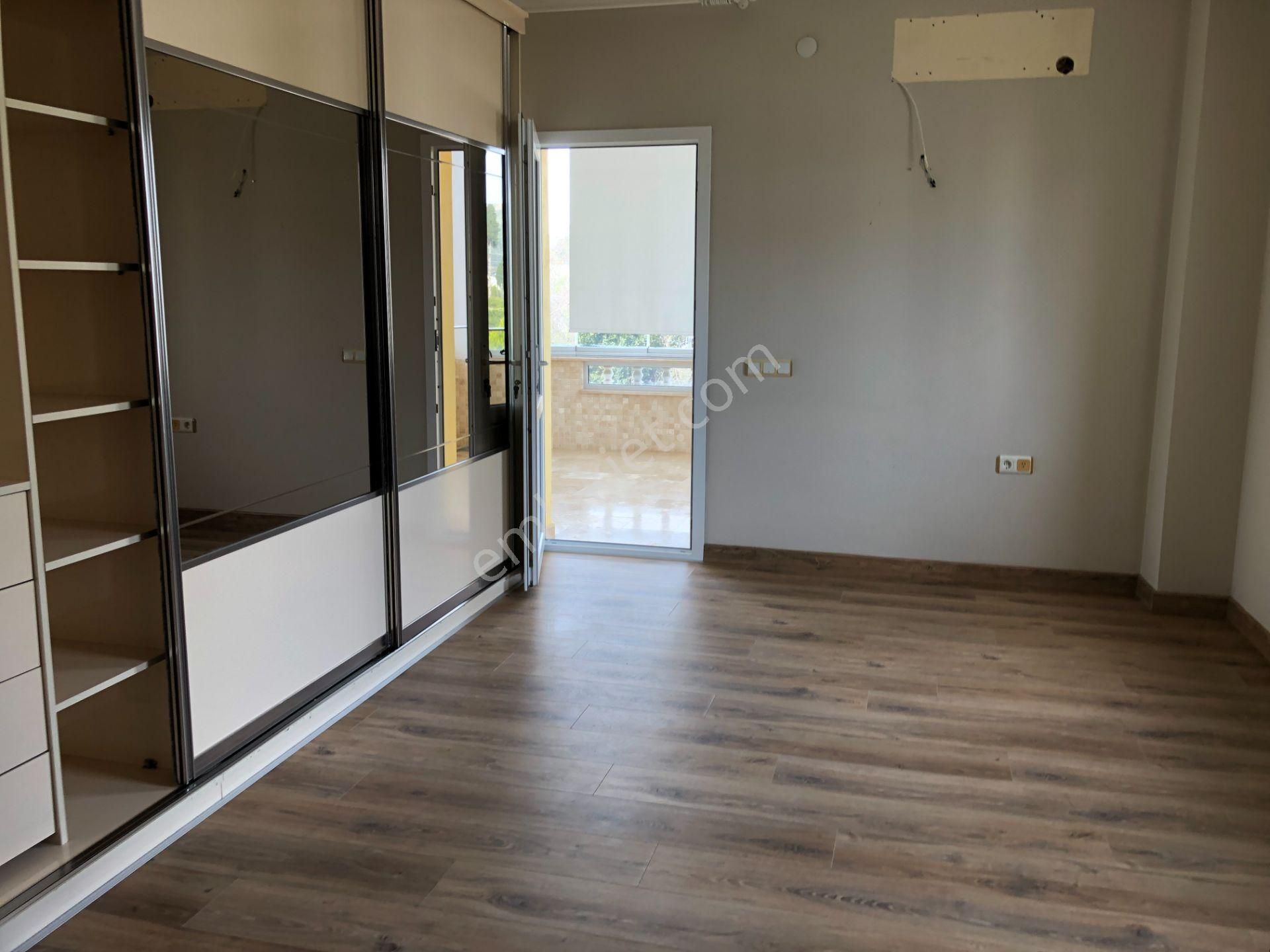 Bodrum Turgutreis Merkezde Satılık 3+2 Müstakil Villa - Görsel 23