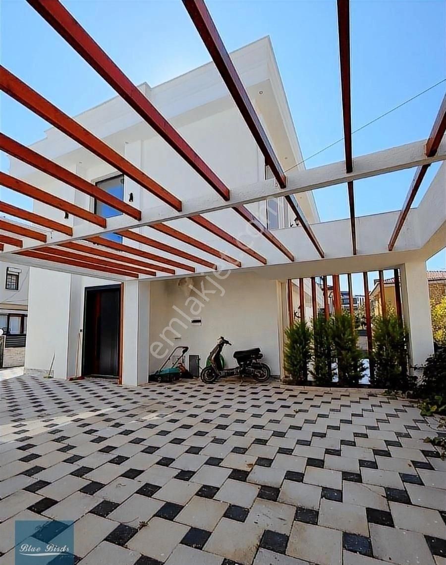 Kuşadası Satılık Konsept 4+1 Özel Havuzlu Mustakil Villa - Görsel 5