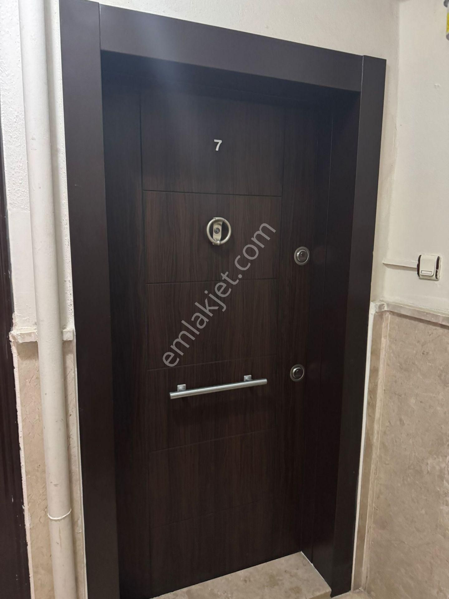 Ayrancı Meneviş Sokakta Otoparklı, Full Yapılı, Masrafsız 3+1 - Görsel 6