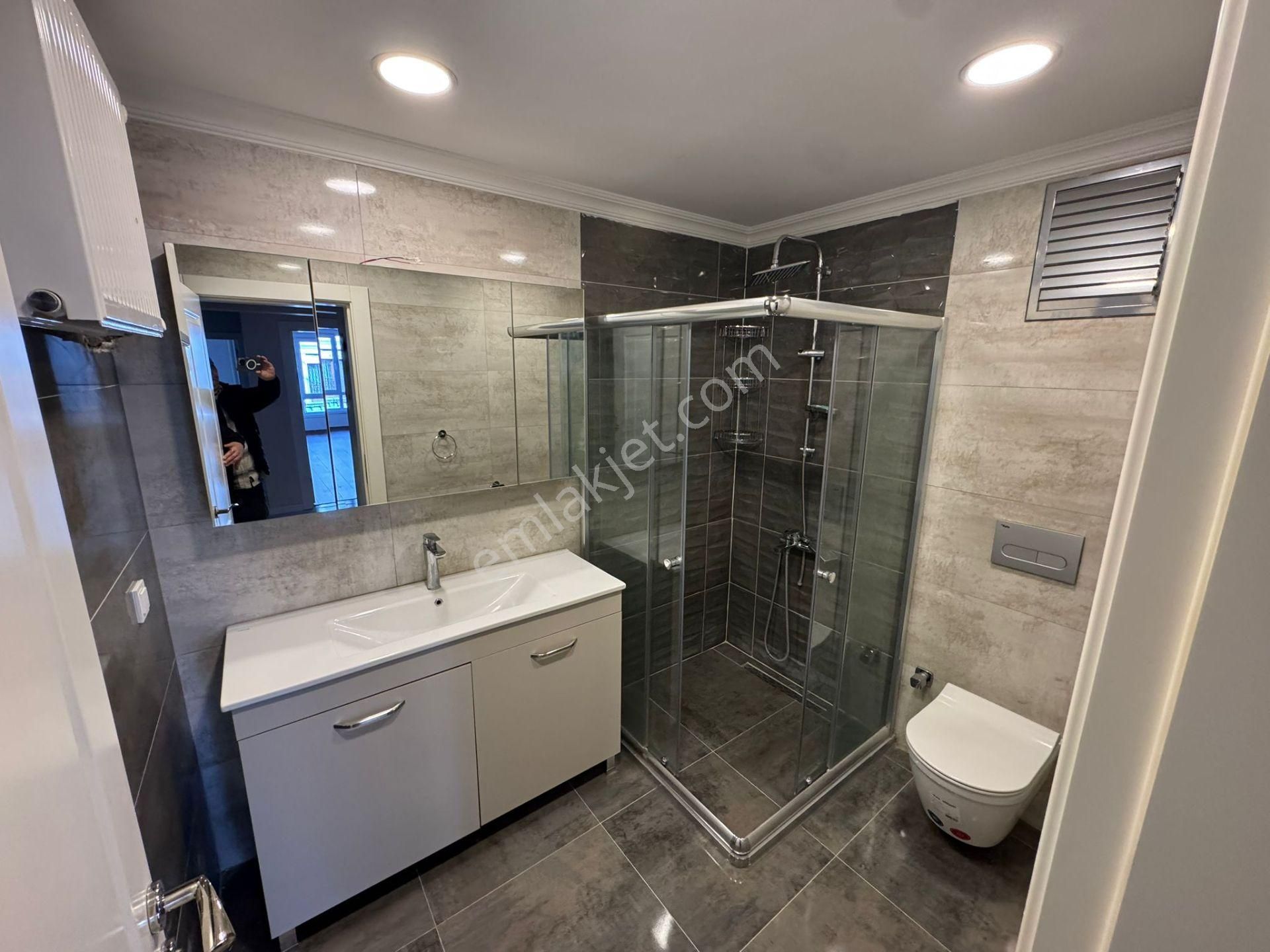 Ayrancı Meneviş Sokakta Otoparklı, Full Yapılı, Masrafsız 3+1 - Görsel 21