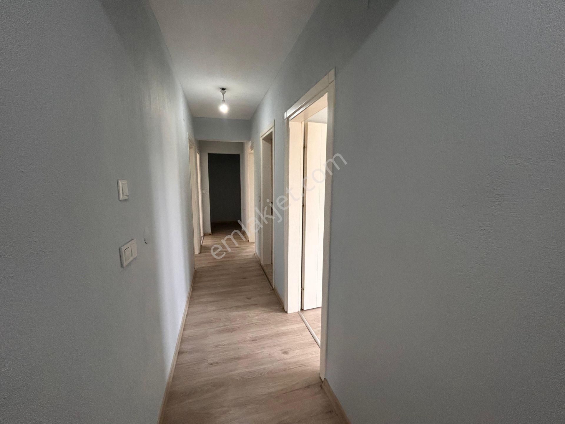 Tuana Emlak'tan Toparla'de Giriş Kat 2+1 Daire