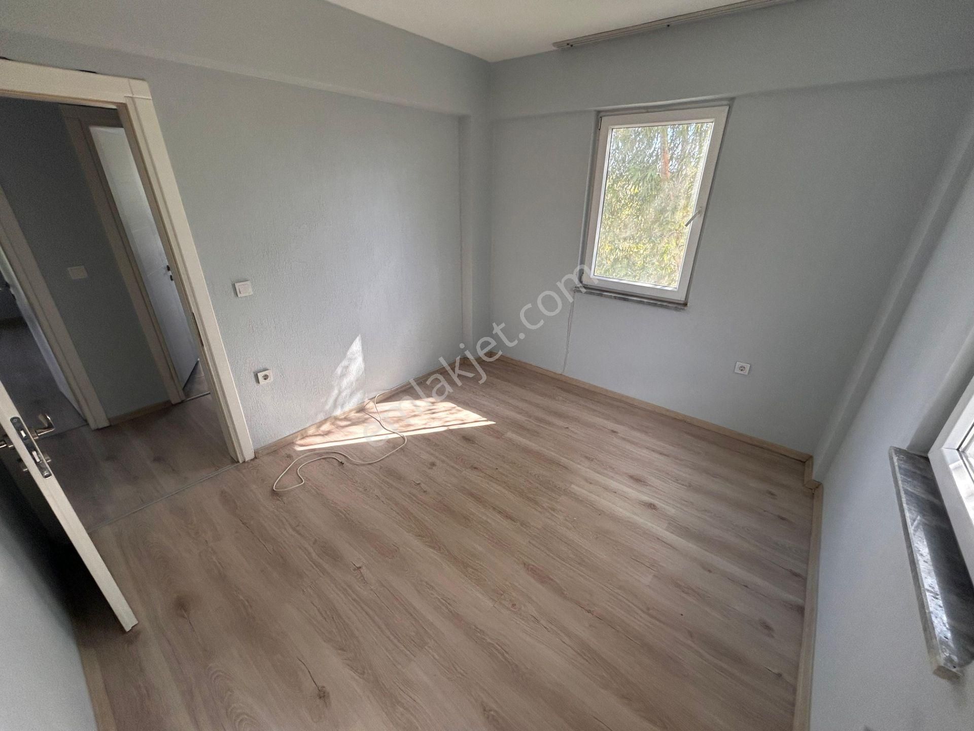 Tuana Emlak'tan Toparla'de Giriş Kat 2+1 Daire - Görsel 11