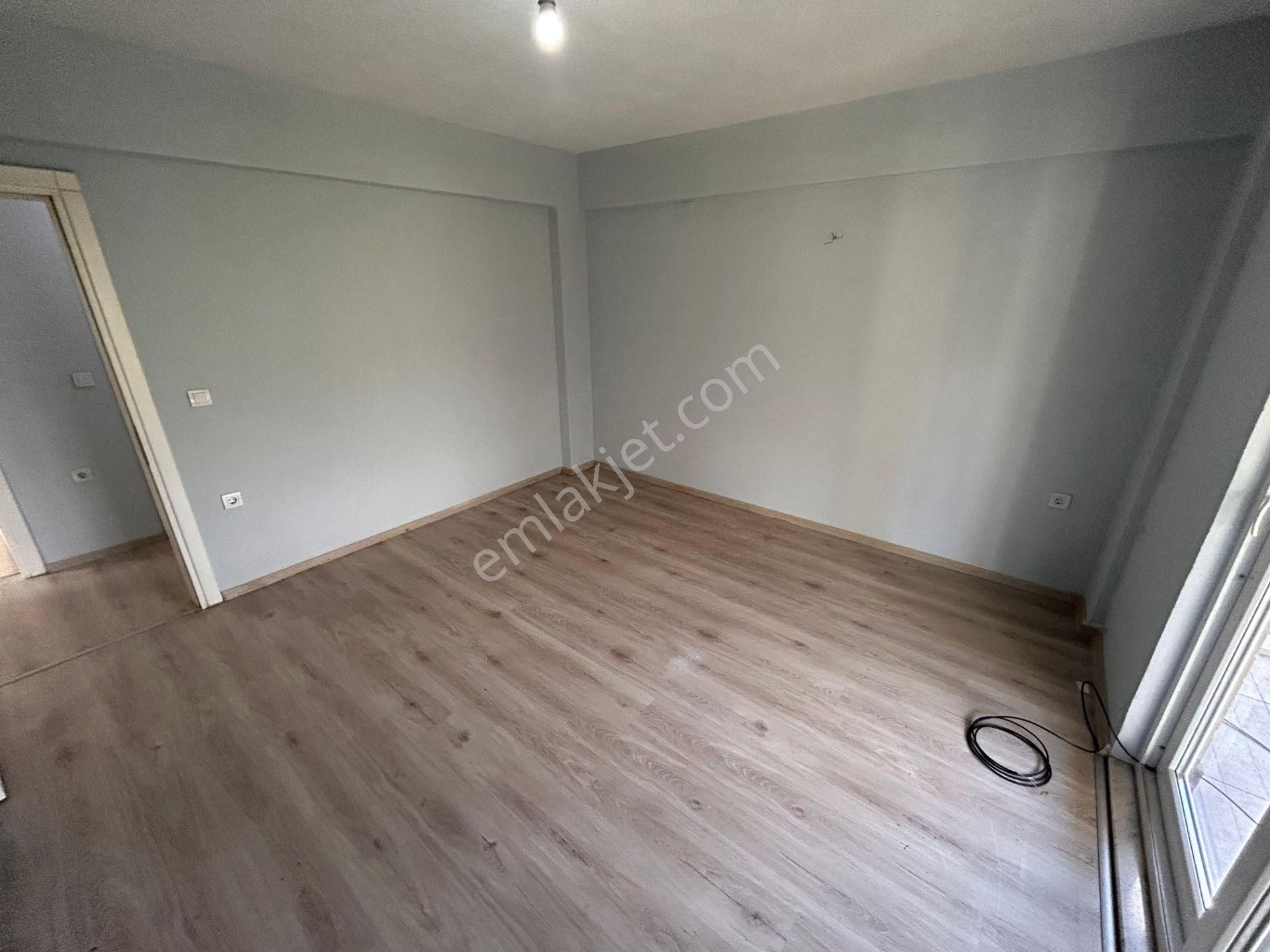 Tuana Emlak'tan Toparla'de Giriş Kat 2+1 Daire - Görsel 7