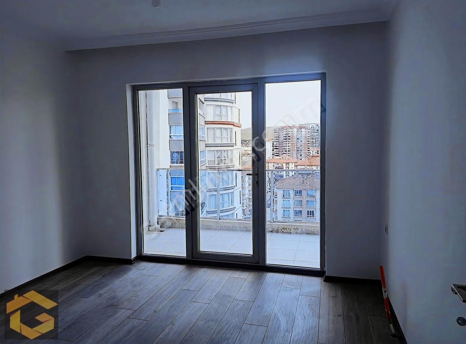 Pursaklar Saray'da Lüks 1+1 Satılık Daire - Görsel 8