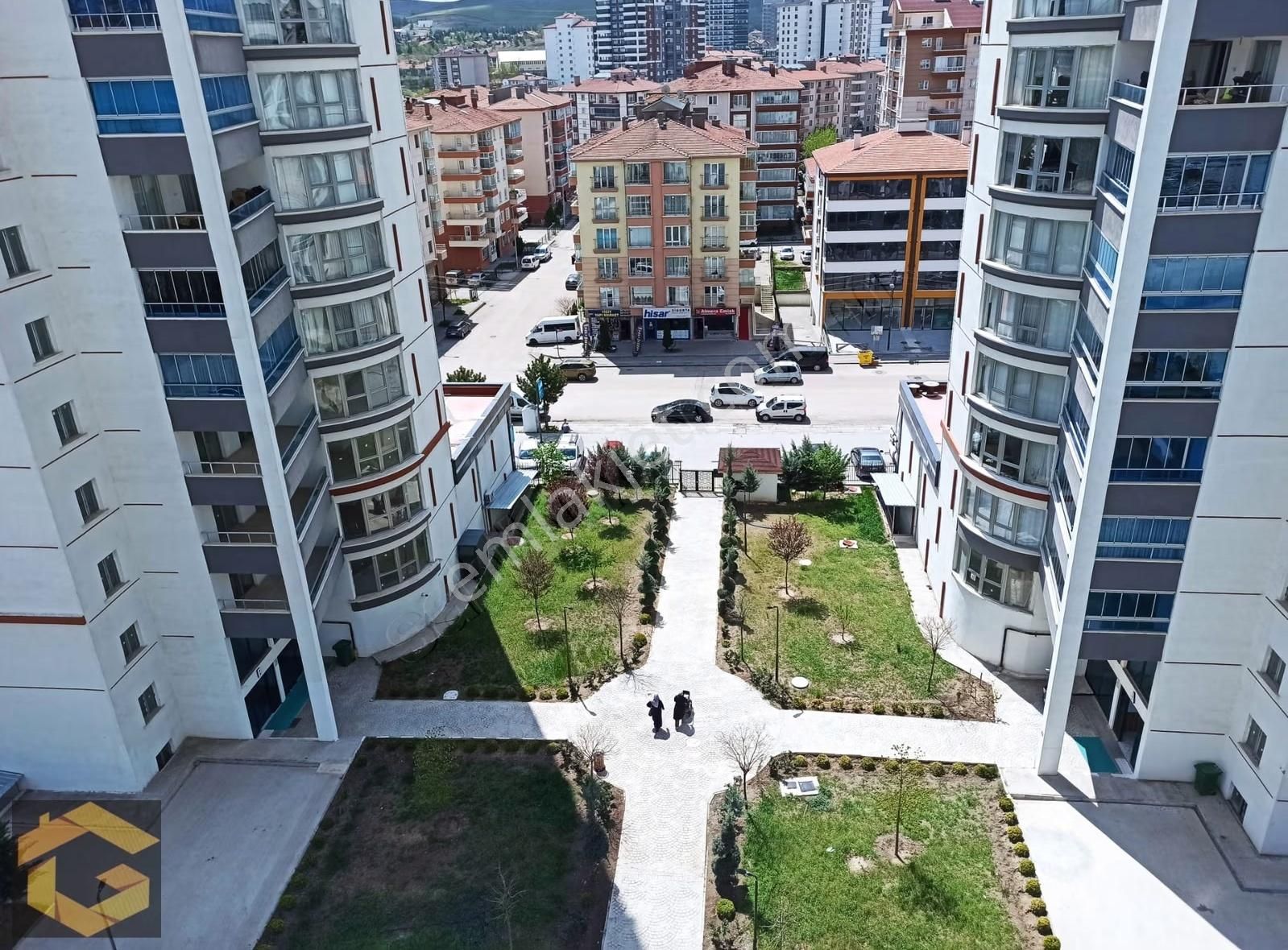 Pursaklar Saray'da Lüks 1+1 Satılık Daire