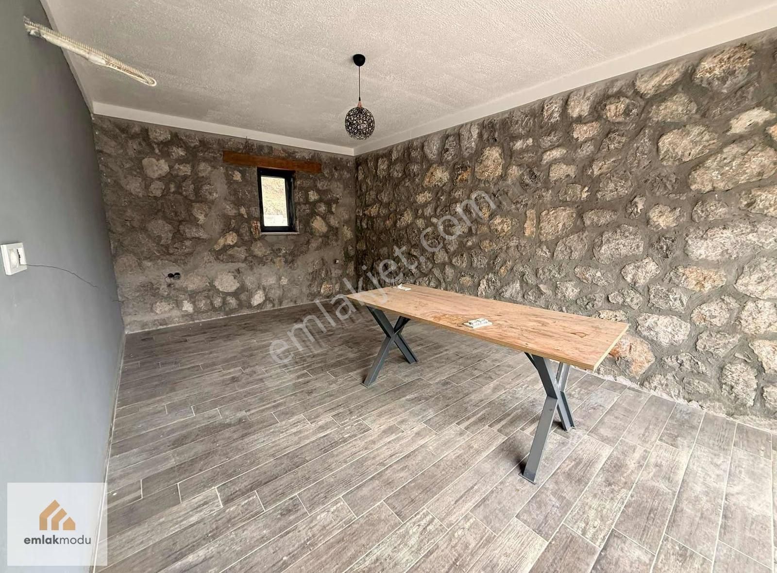 Fethiye Foça Mevkii 2+1 Eşyasız Taş Villa - Görsel 10