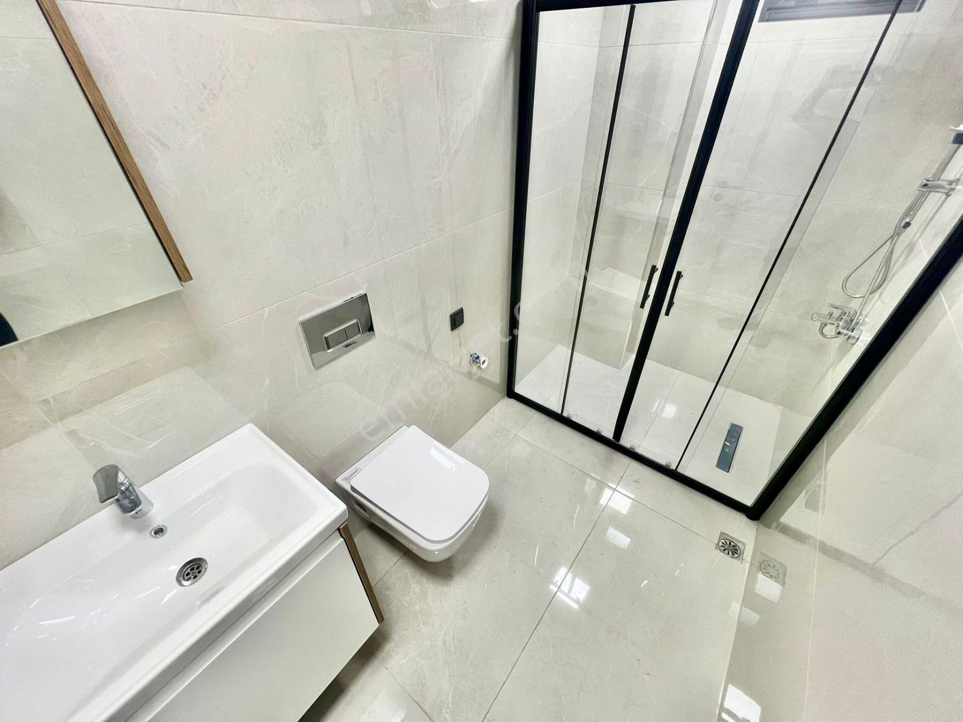 ⭐ay Emlak'tan⭐akçay'da Denize Sadece 50 M Muhteşem Konumlu Ön Cephe Şık Tasarımlı Satılık 2+1 Daire - Görsel 17