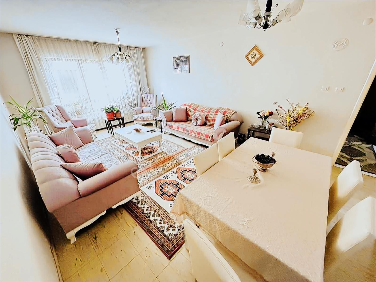 Yeni Çınar'dan Hastane Okul Yakını Cadde Üzeri Ara Kat 3+1 Daire - Görsel 3