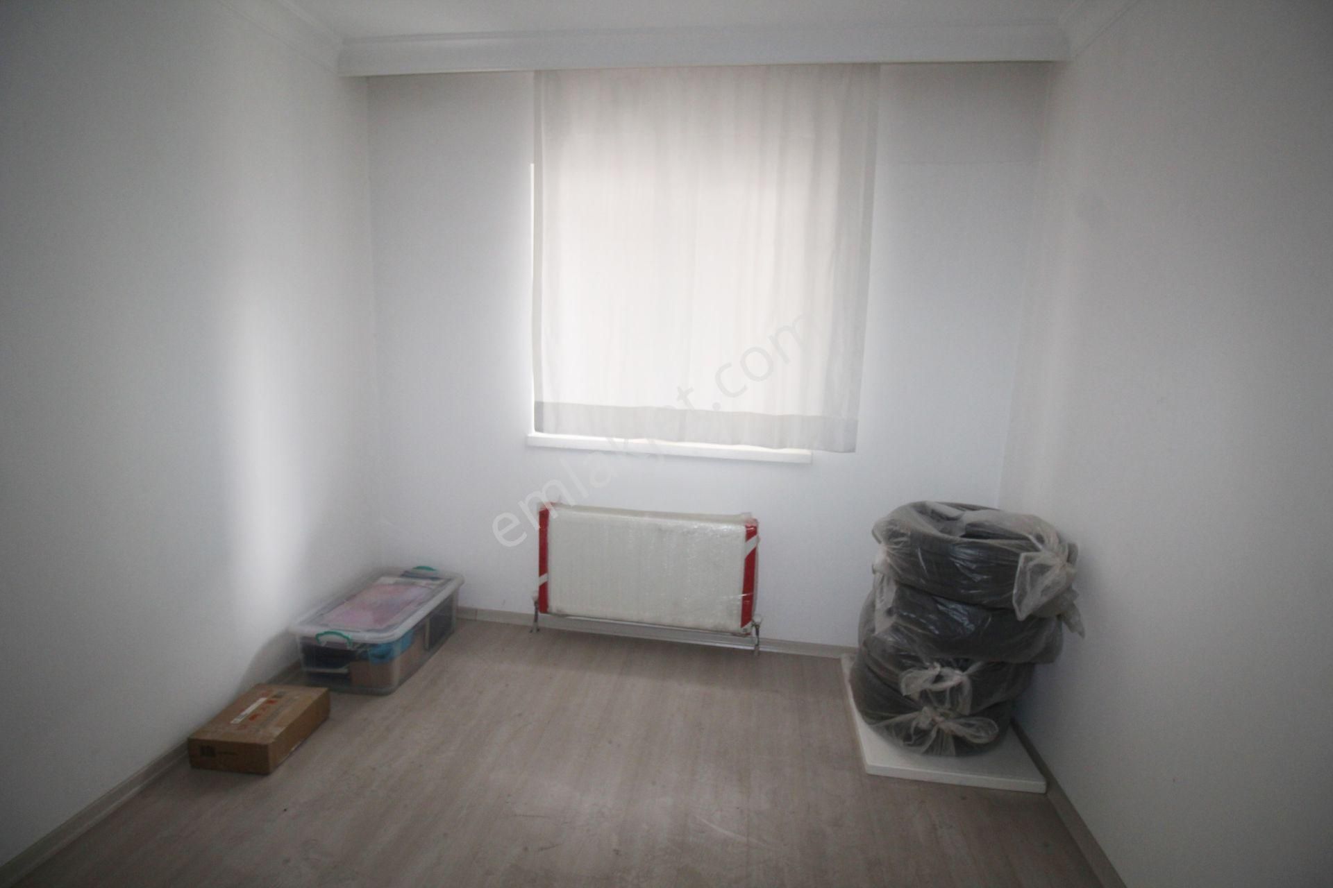 Krc'den Cadde Üzeri Başkentray'a Trene Okula Yürüme Mesafesinde 3+1 Kiralık Daire - Görsel 14