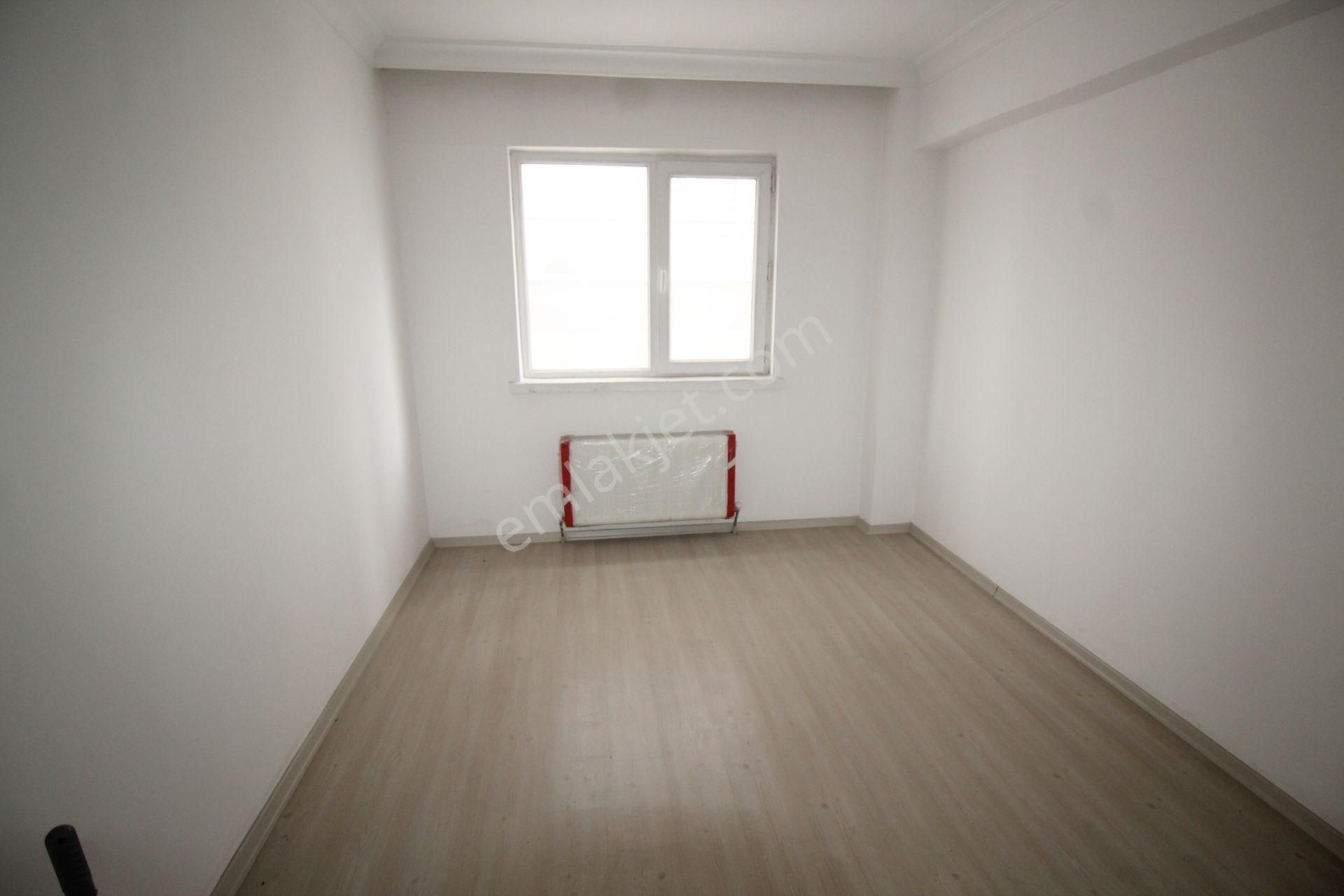 Krc'den Cadde Üzeri Başkentray'a Trene Okula Yürüme Mesafesinde 3+1 Kiralık Daire - Görsel 12